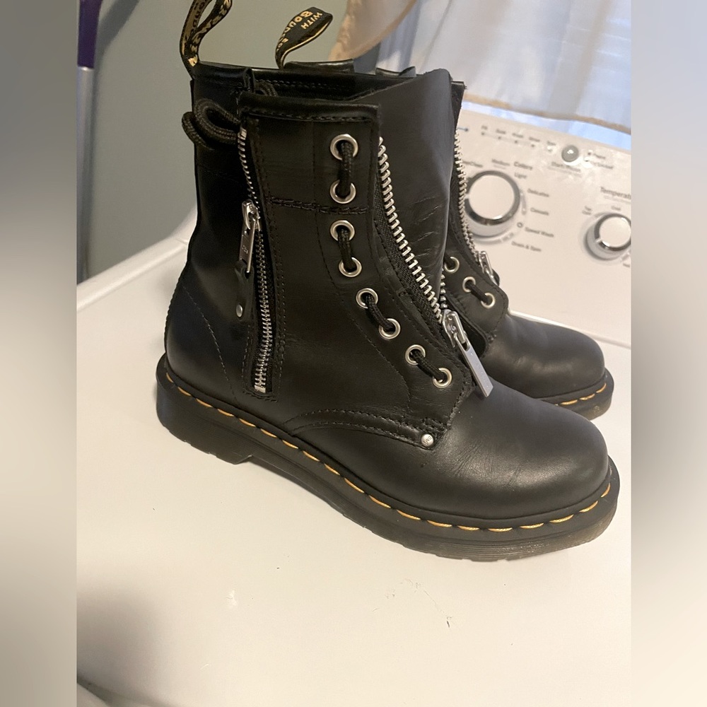 Twin Zip Dr. Martens